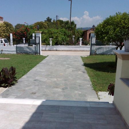Ammos Apartment Roda  Bagian luar foto
