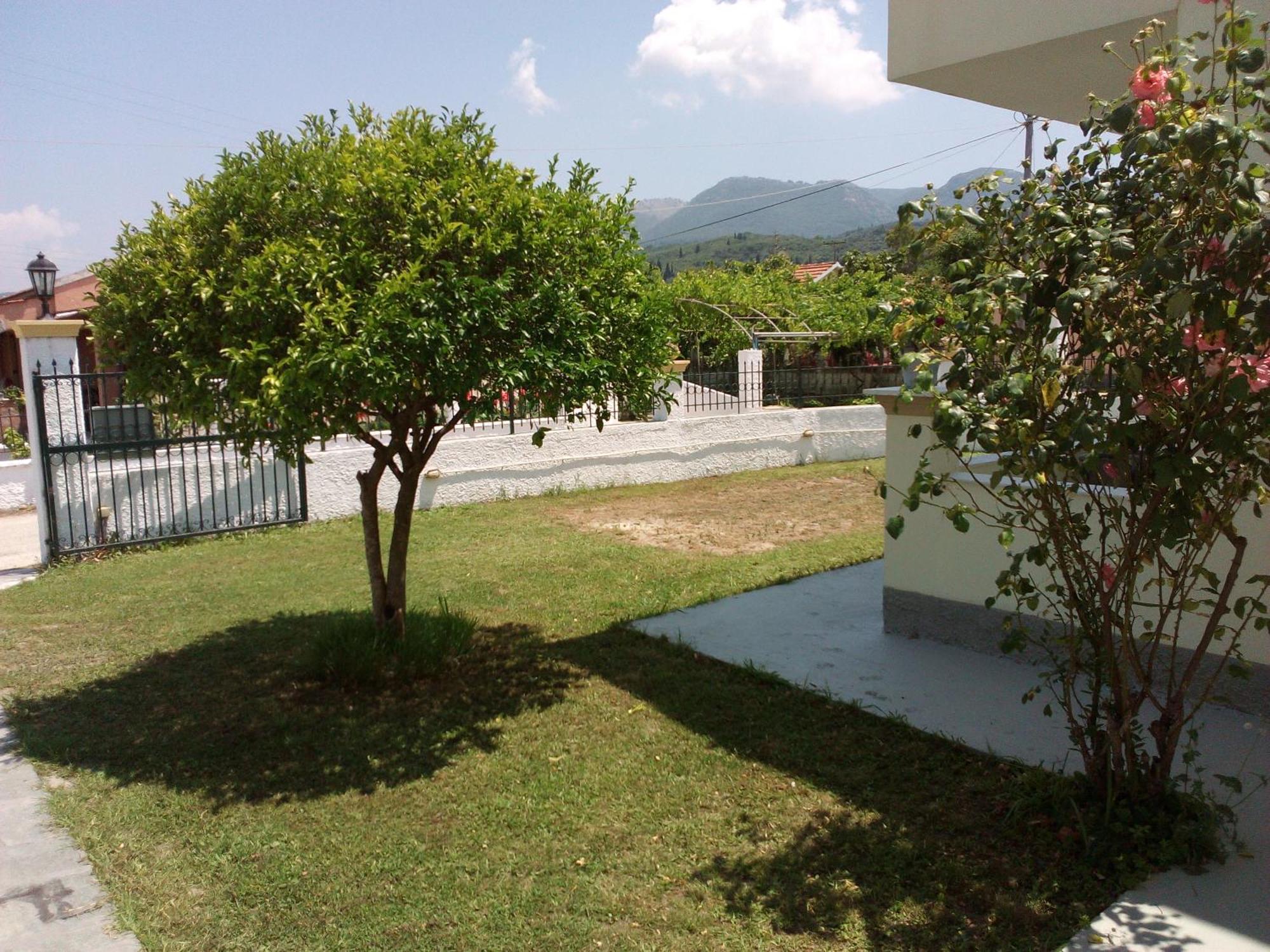 Ammos Apartment Roda  Bagian luar foto
