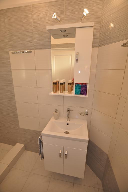 Ammos Apartment Roda  Bagian luar foto