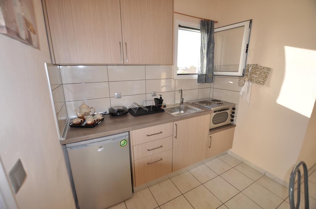 Ammos Apartment Roda  Bagian luar foto