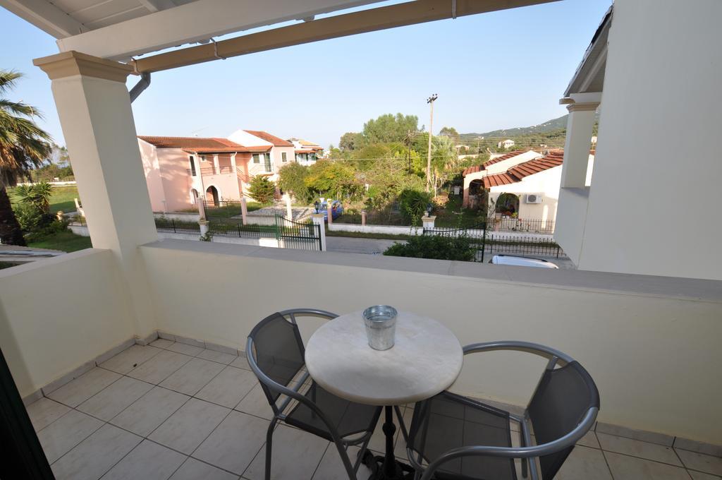 Ammos Apartment Roda  Bagian luar foto