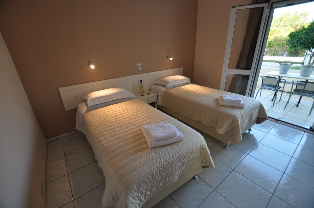 Ammos Apartment Roda  Bagian luar foto