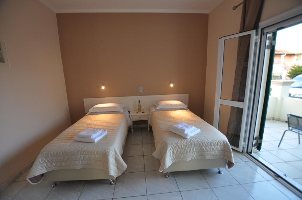 Ammos Apartment Roda  Bagian luar foto