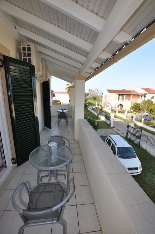 Ammos Apartment Roda  Bagian luar foto