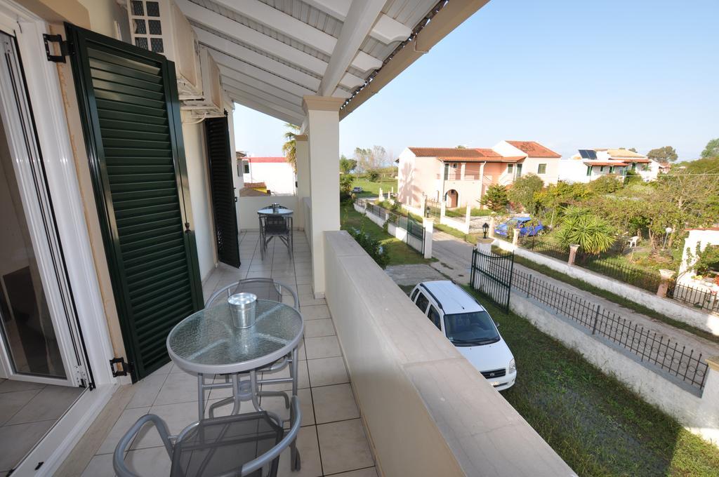 Ammos Apartment Roda  Bagian luar foto